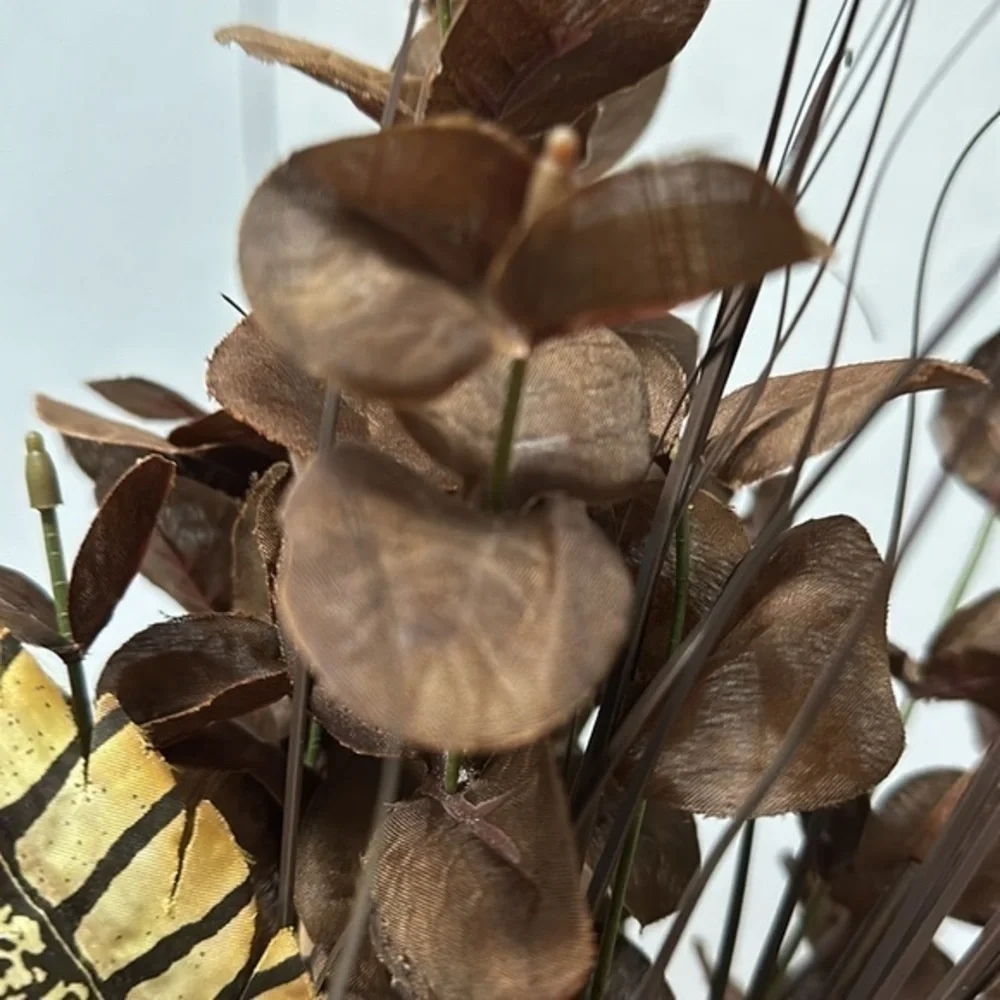 One of a kinda guitar base hand made‎ faux flowers with faux feathers brown